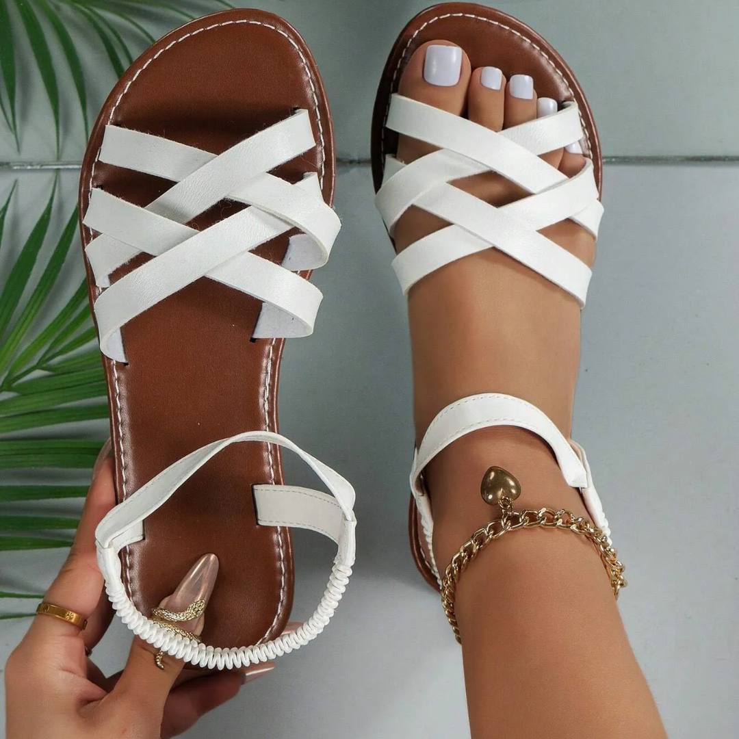 Sandalias bajas de tiras cruzadas