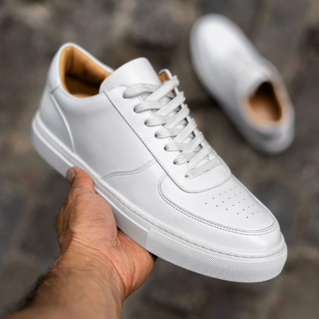 Zapatos de estilo clásico en suave piel italiana para hombre®