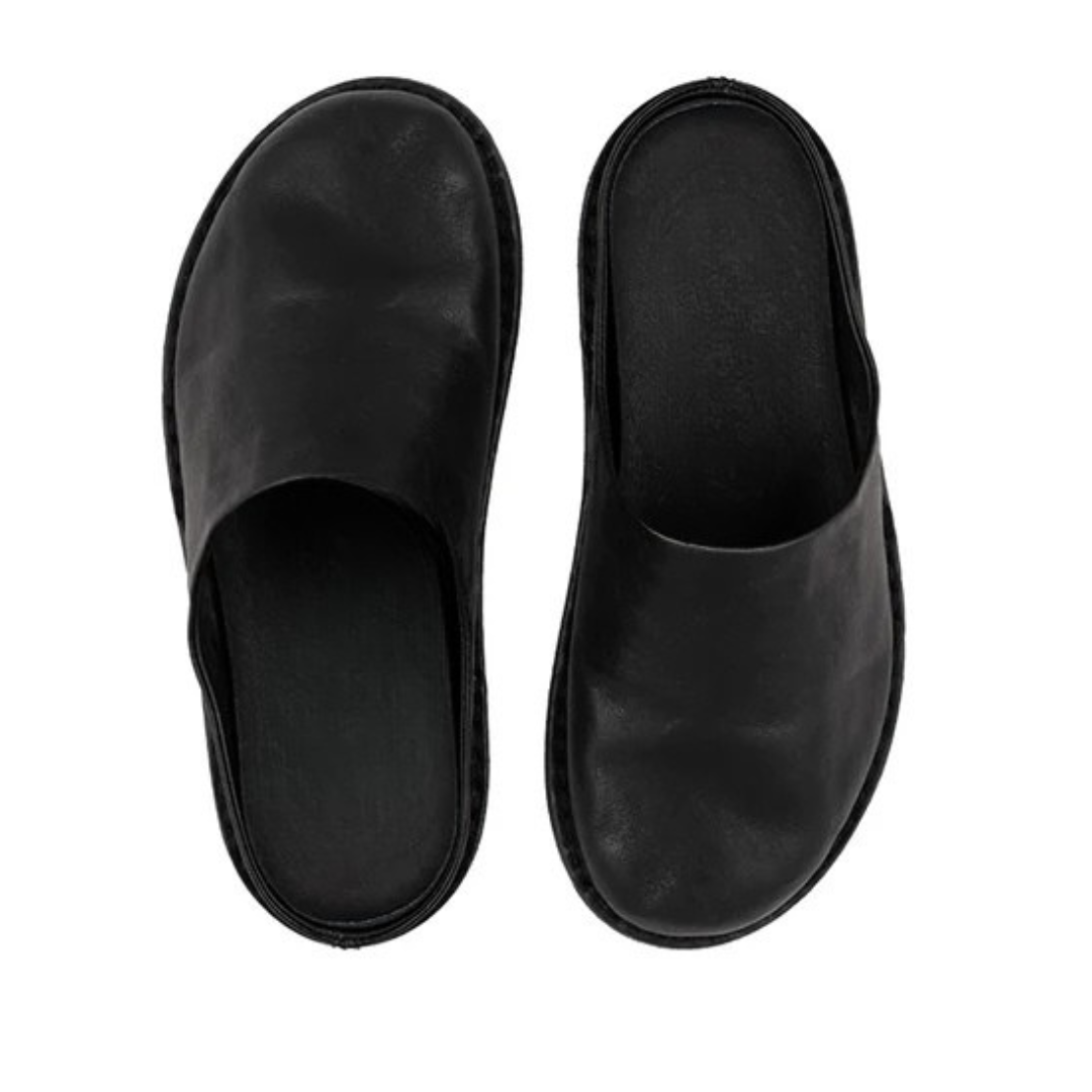 Calzado de Piel con Diseño Ergonómico y Fabricación Artesanal Unisex