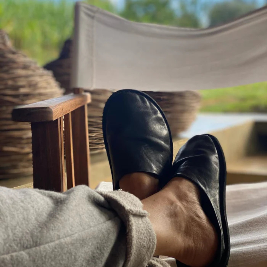 Calzado de Piel con Diseño Ergonómico y Fabricación Artesanal Unisex