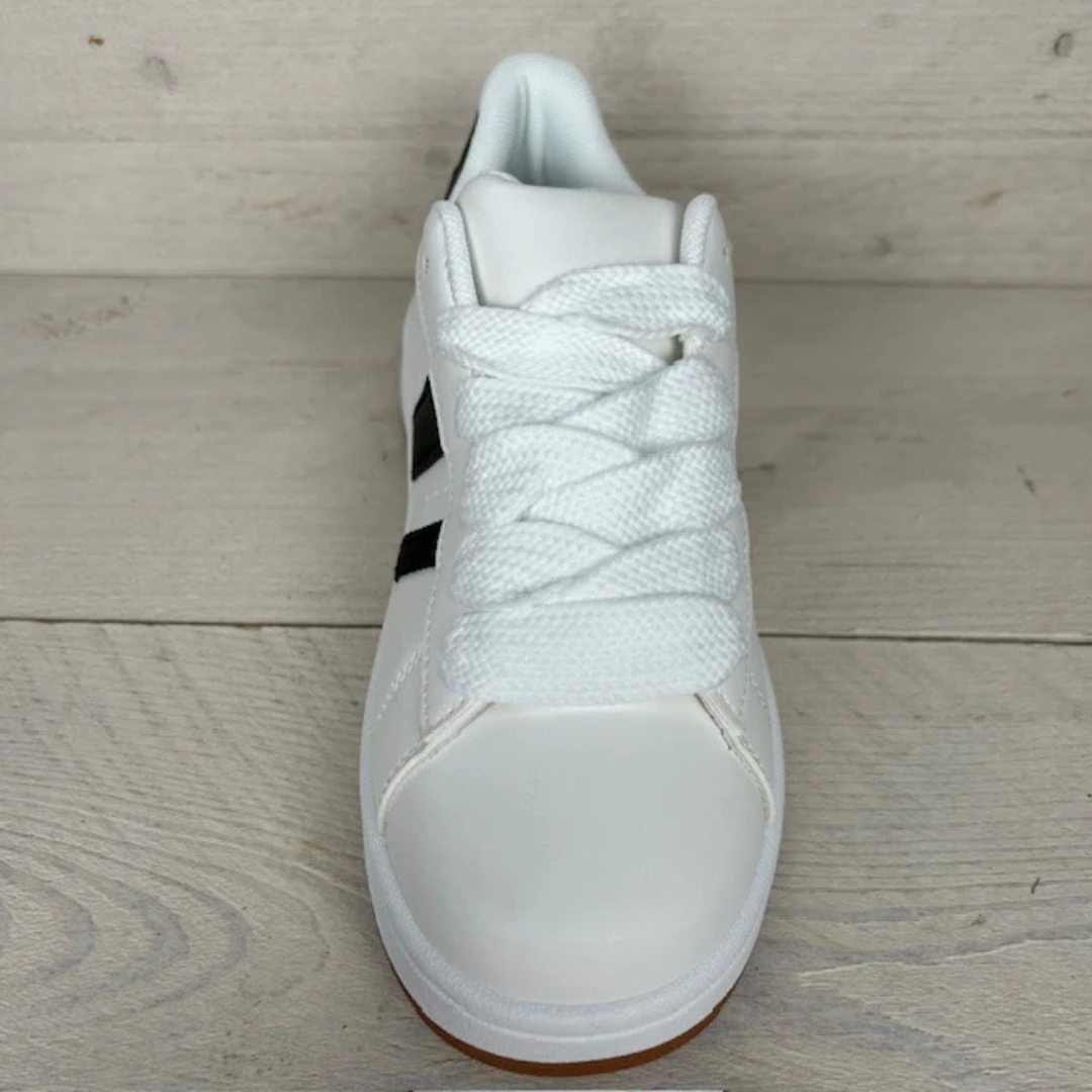Zapatillas unisex con un toque deportivo clásico