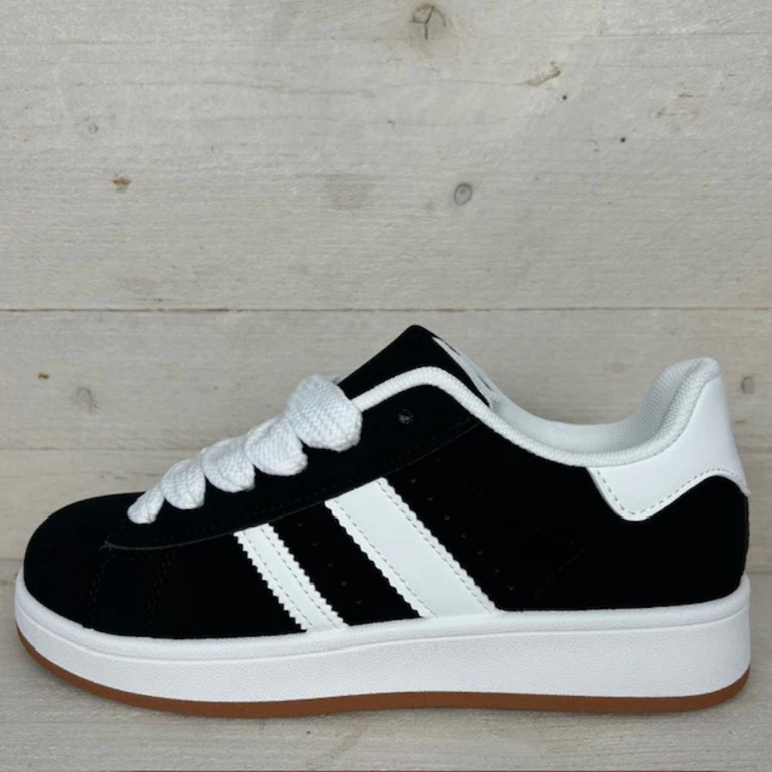 Zapatillas unisex con un toque deportivo clásico
