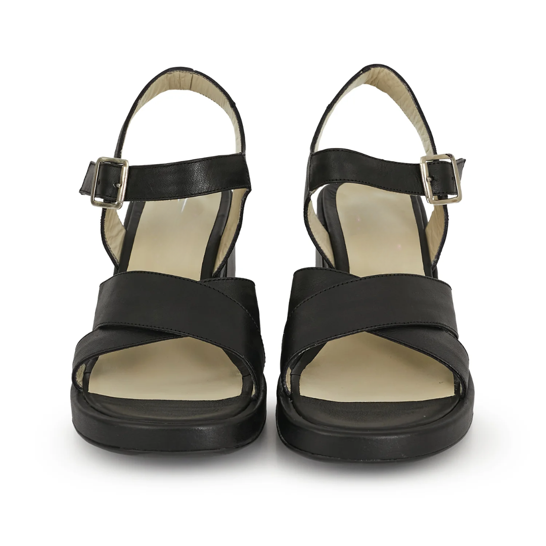 Sandalias de Cuero con Tacón