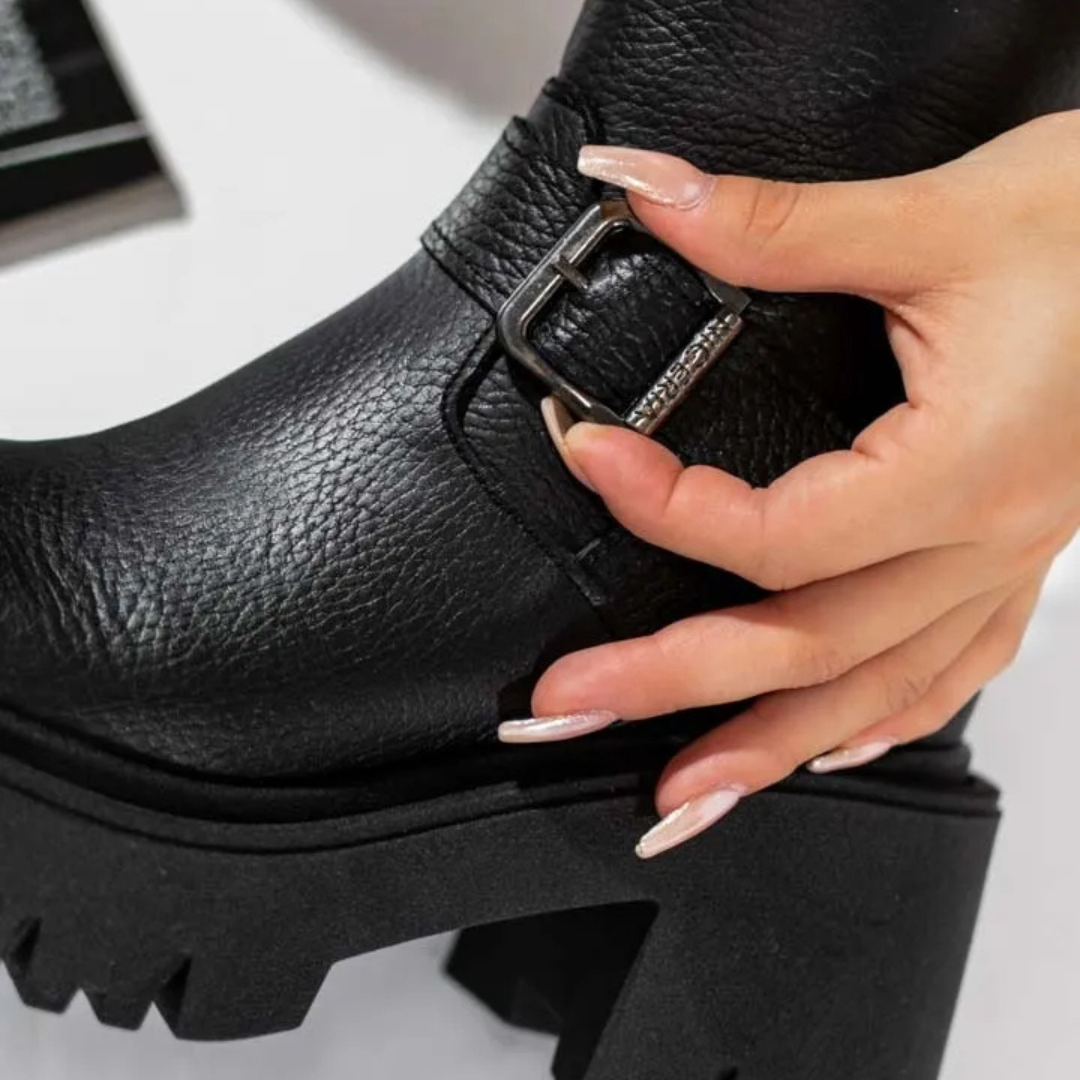 Botas de cuero para mujer con tacon bajo y hebilla decorativa®
