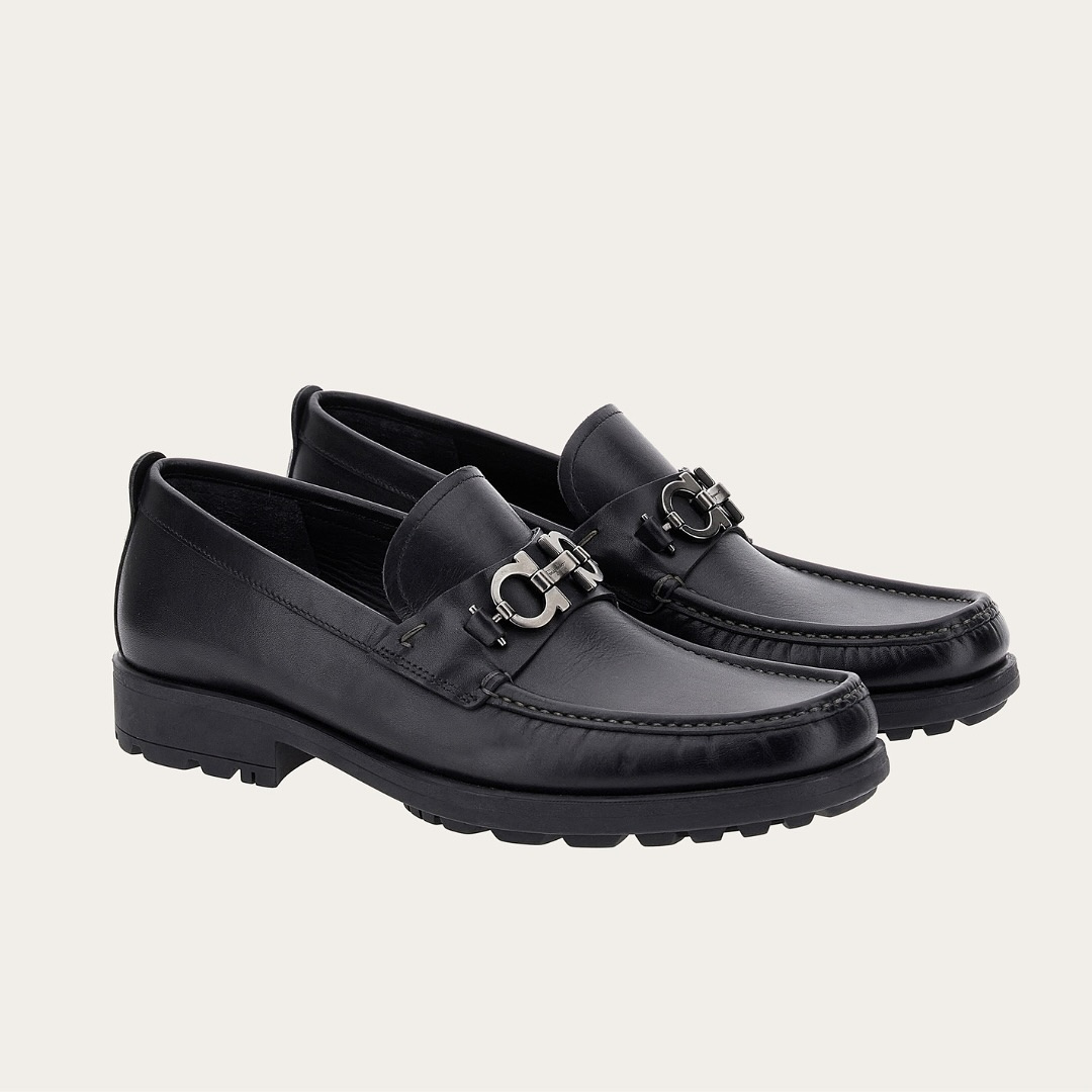 Mocasines Elegantes para Hombre con Diseño Clásico y Hebilla Decorativa
