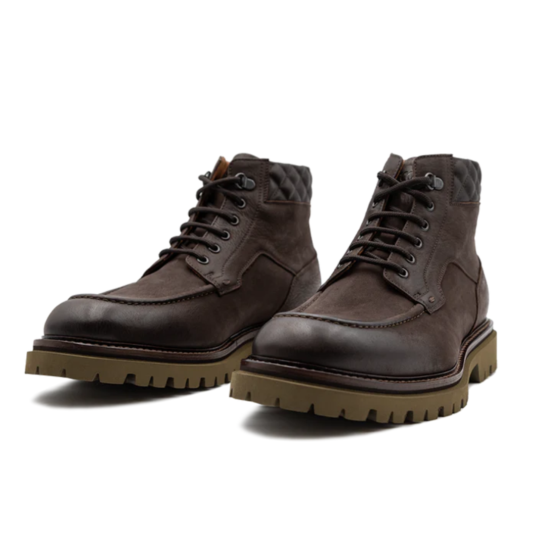 Botas de Cuero Marrón oscuro para Hombre con Suela Gruesa y Costuras Reforzadas