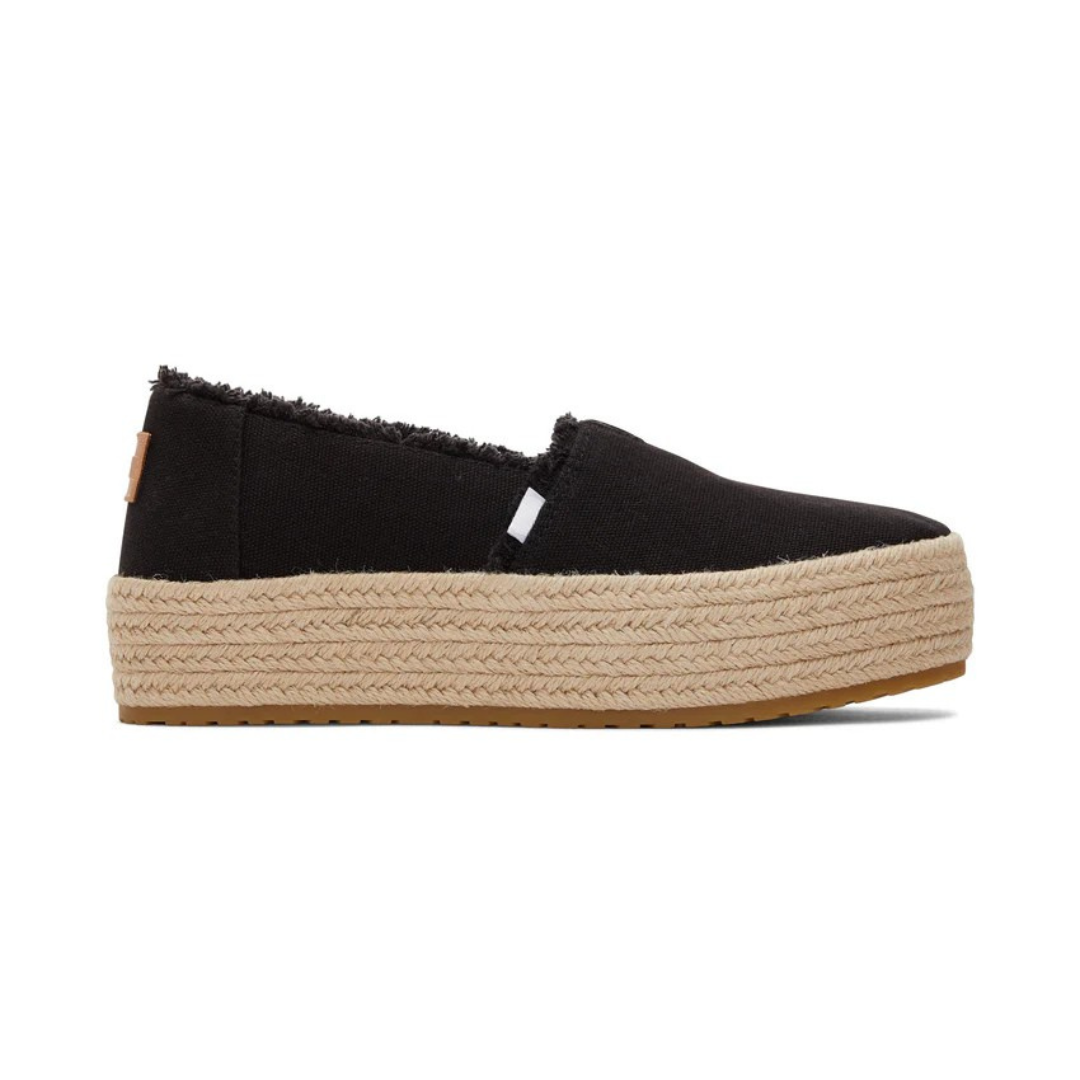 Zapatos de plataforma con detalles de flecos