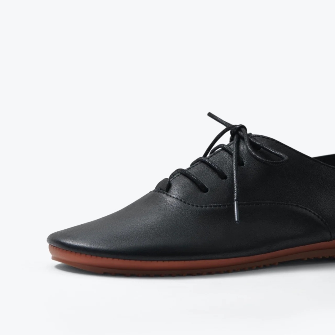 Zapatos de cuero con suela baja para mujer