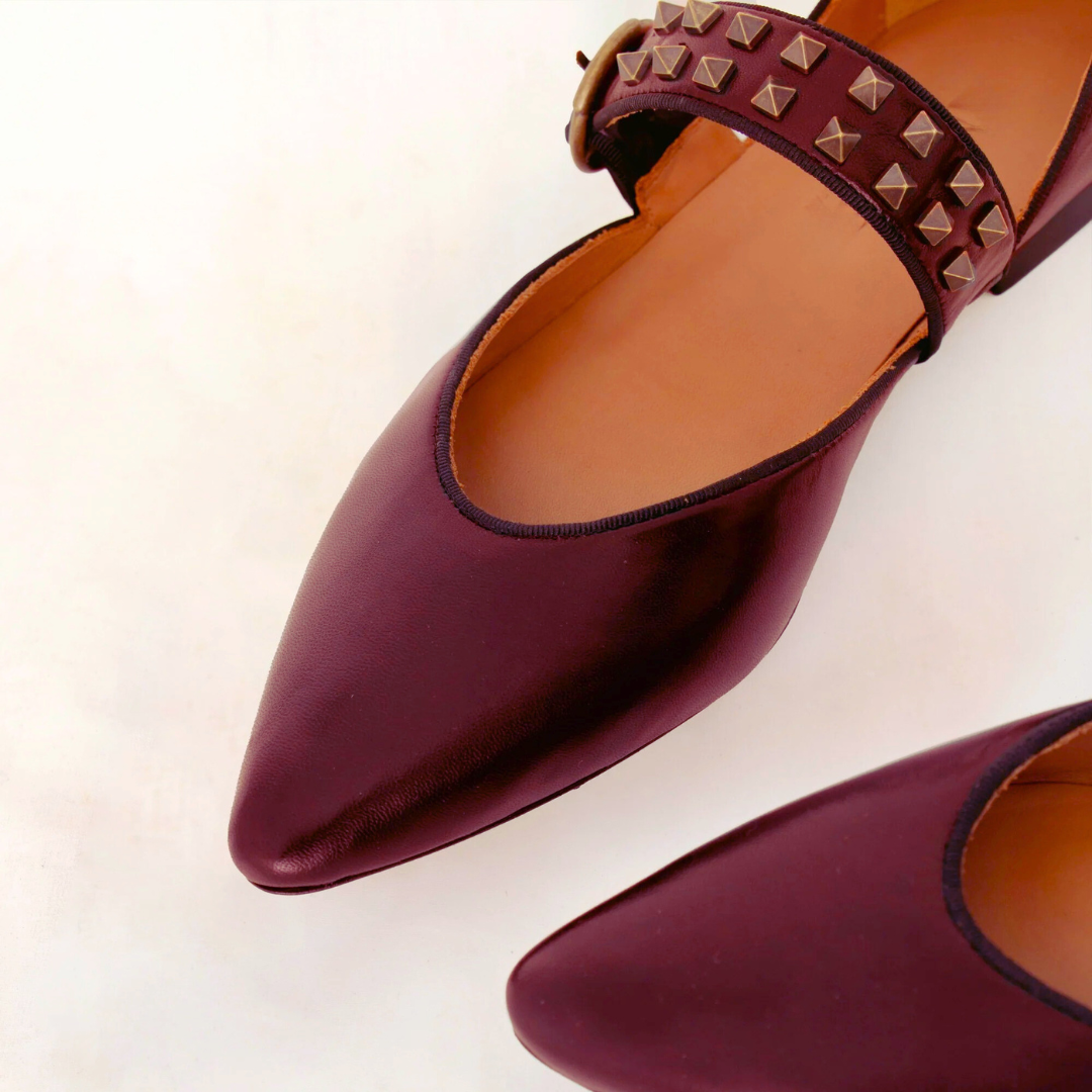 Zapatillas puntiagudas planas elegantes y cómodas para mujer