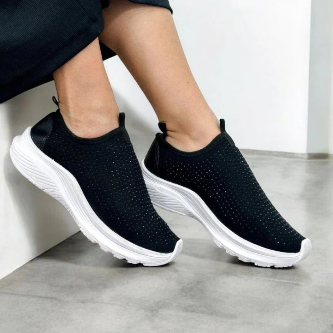 Zapatillas deportivas slip on de media caña y brillantes para mujer