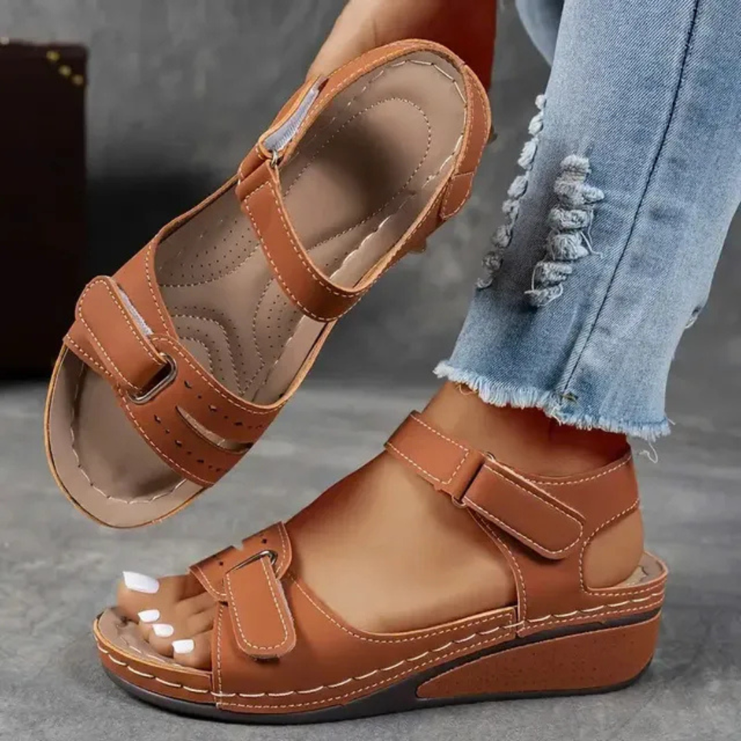 Sandalias con tacón ergonómico