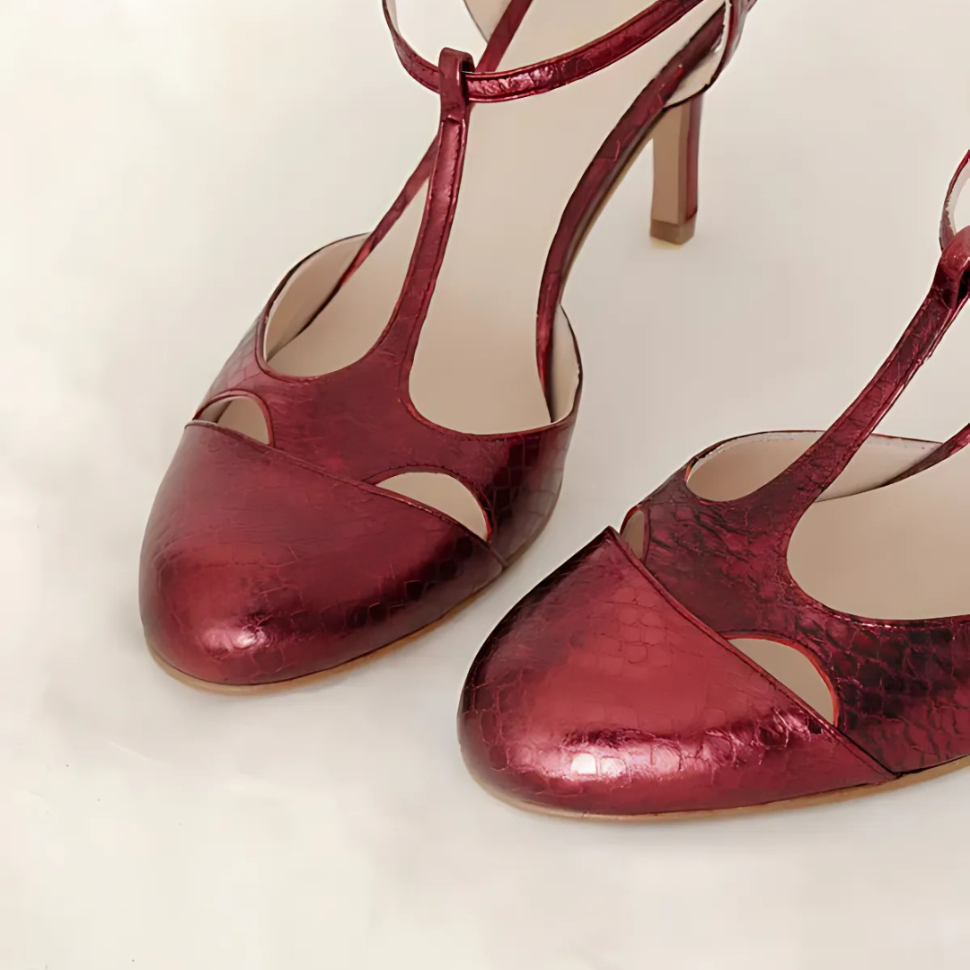 Tacones altos en cuero labrado metalizado elegantes para mujer