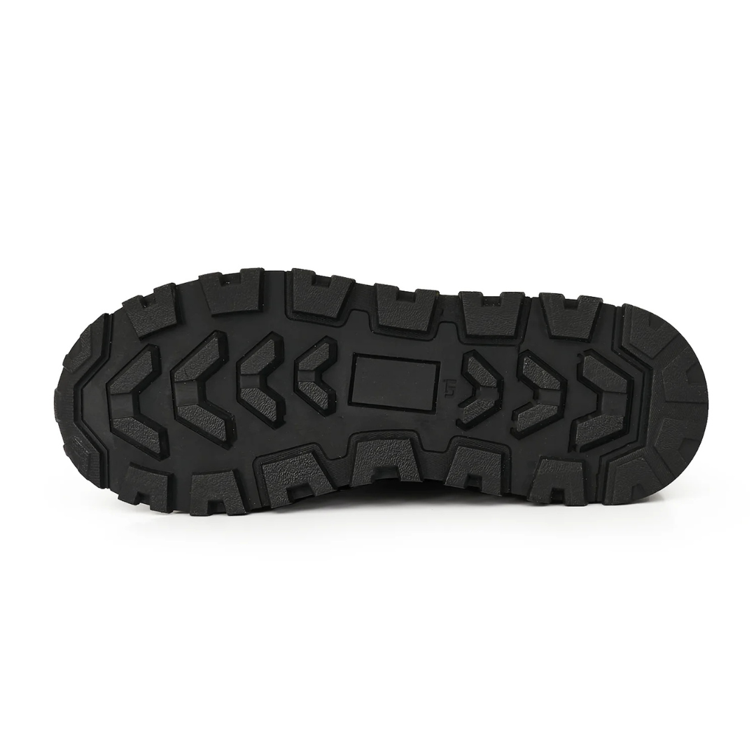 Zapatillas de hombre de cuero negro con detalles marrones