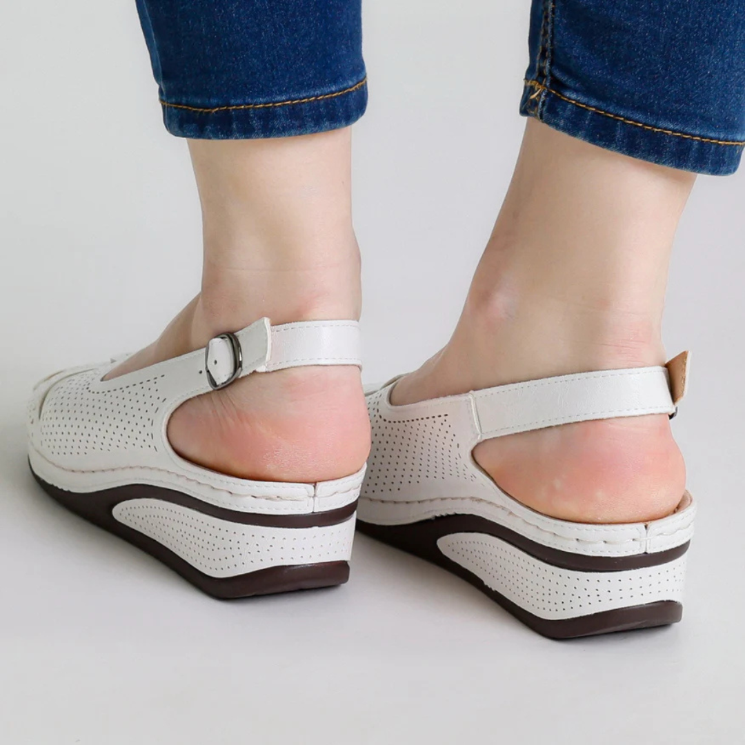 Sandalias Ligeras en Cuero con Suela Ergonómica para Mujer
