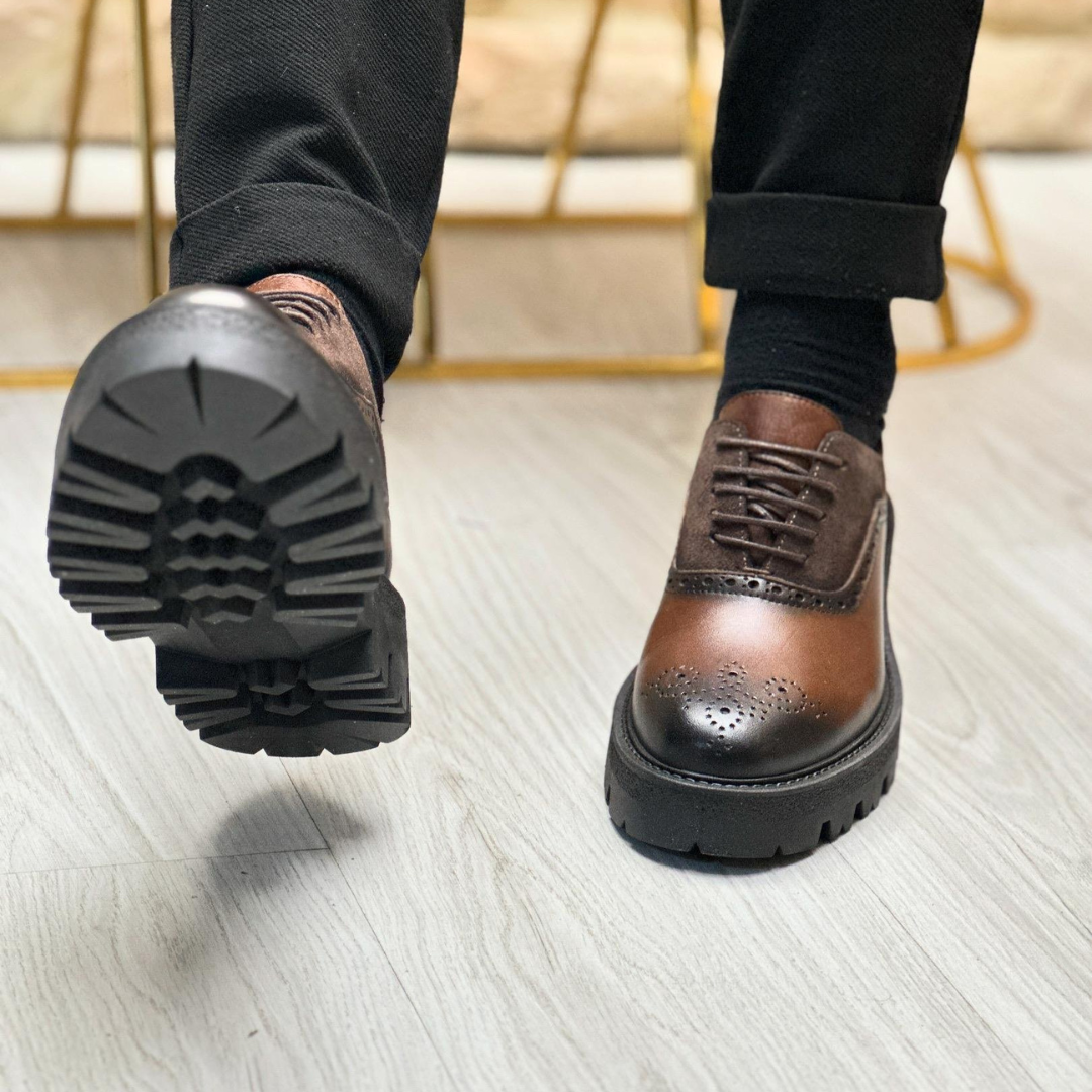 Zapatos casuales clásicos de cuero genuino y ante para hombre®