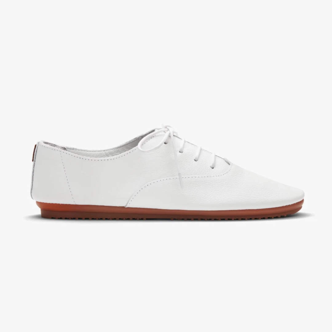 Zapatos de cuero con suela baja para mujer