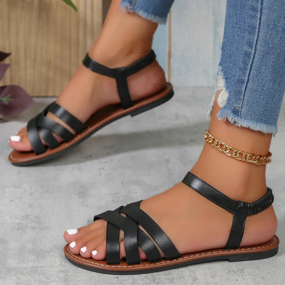 Sandalias bajas de tiras cruzadas