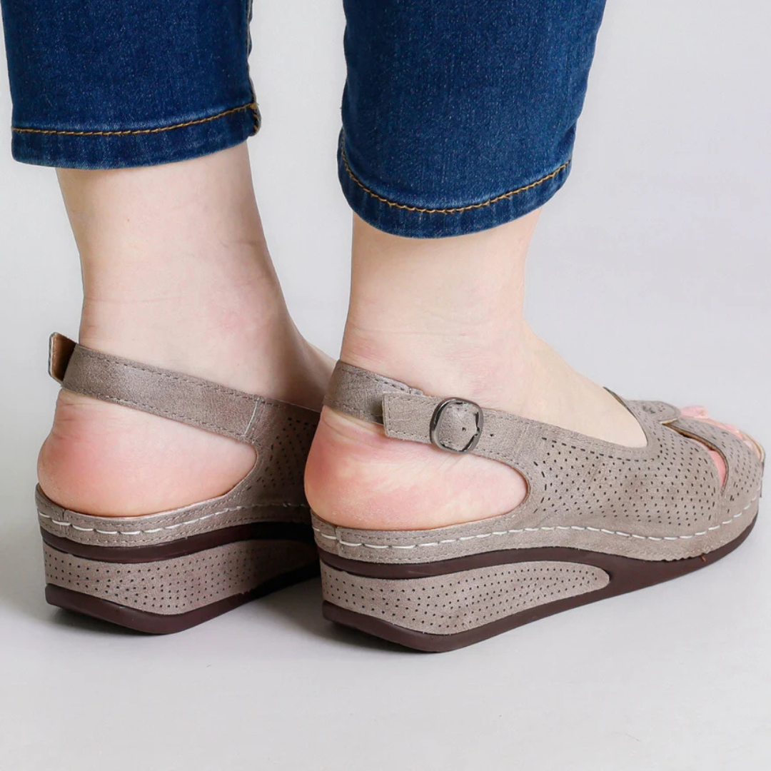 Sandalias Ligeras en Cuero con Suela Ergonómica para Mujer