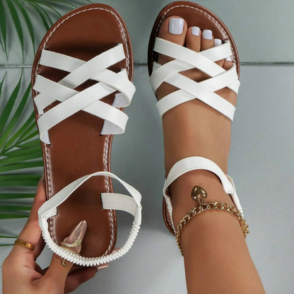 Sandalias bajas de tiras cruzadas