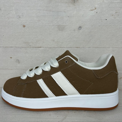 Zapatillas unisex con un toque deportivo clásico