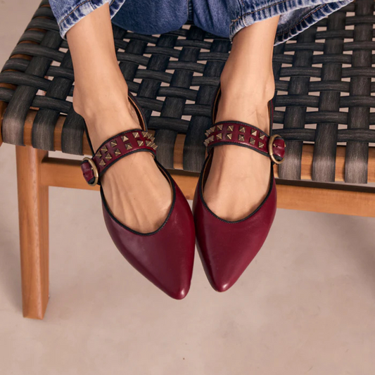 Zapatillas puntiagudas planas elegantes y cómodas para mujer