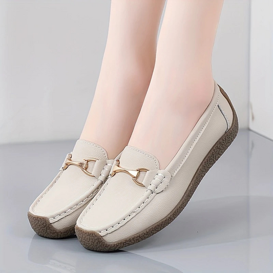 Mocasines en cuero con suelas ergonómicas para mujer