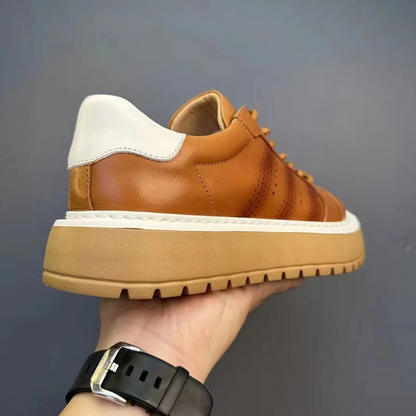 Zapatos de hombre con estilo urbano y suela ergonómica