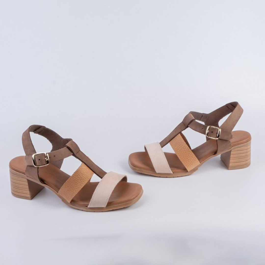 Zandalias de tacon alto elegantes