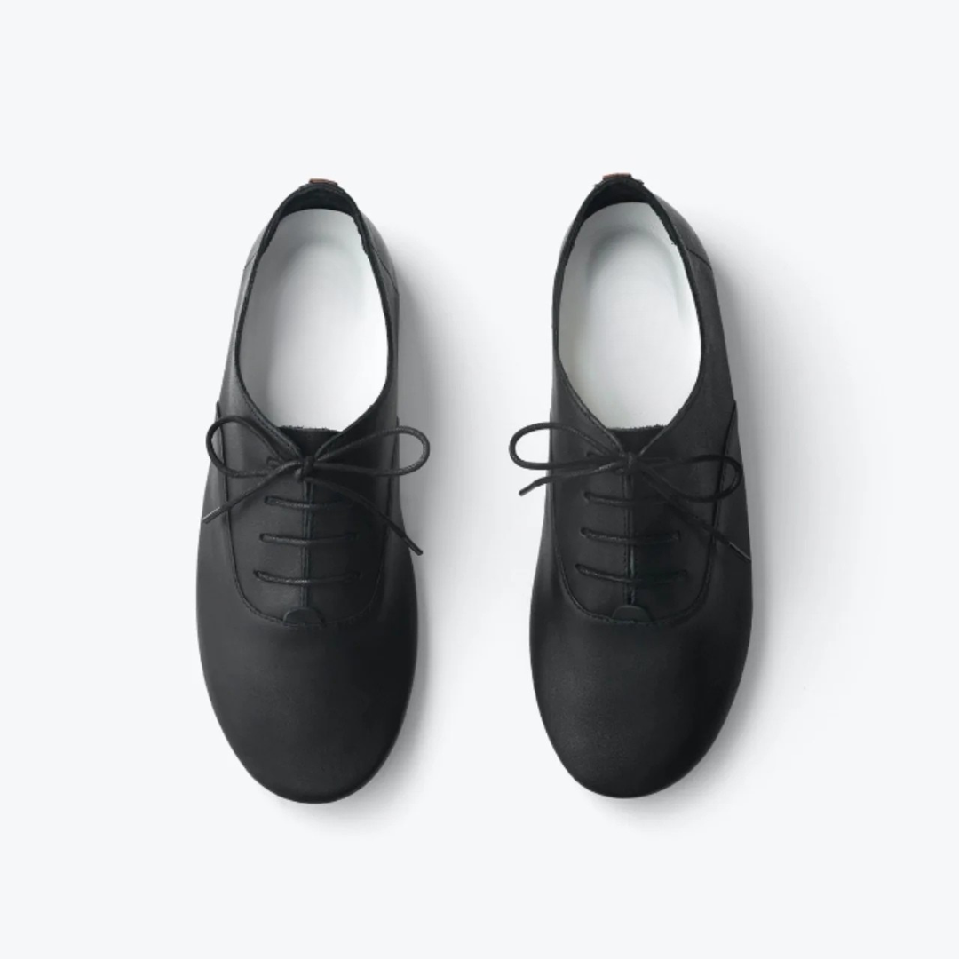 Zapatos de cuero con suela baja para mujer