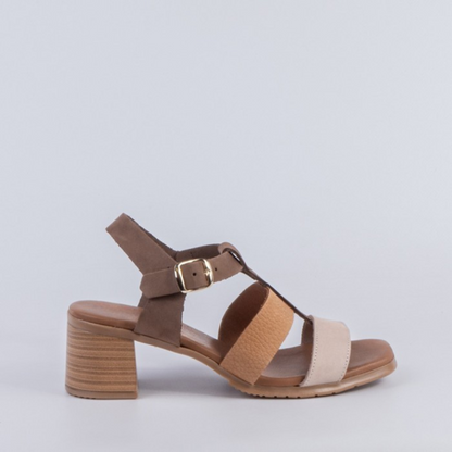 Zandalias de tacon alto elegantes