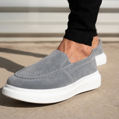 Mocasines elegantes de gamuza para hombre