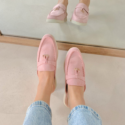 Sandalias elegantes con punta cerrada para mujer
